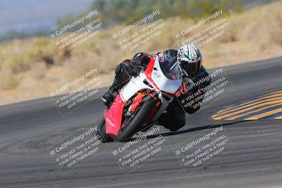 media/Nov-06-2023-Moto Forza (Mon) [[ce023d0744]]/3-Intermediate Group/Session 3 (Turn 16)/